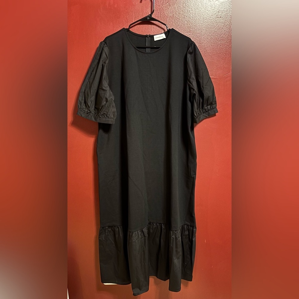 XXL Marcella Maxi Dress with Puff Sleeves